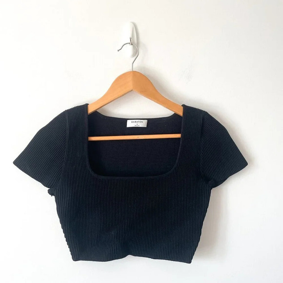 Aritzia Babaton Sculpt Knit Squareneck Short Sleeve Top Black Size Medium - Picture 3 of 6